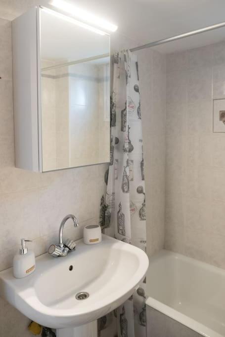 “Shiny” Sea View Apartment At Istron آغيوس نيكولاوس المظهر الخارجي الصورة